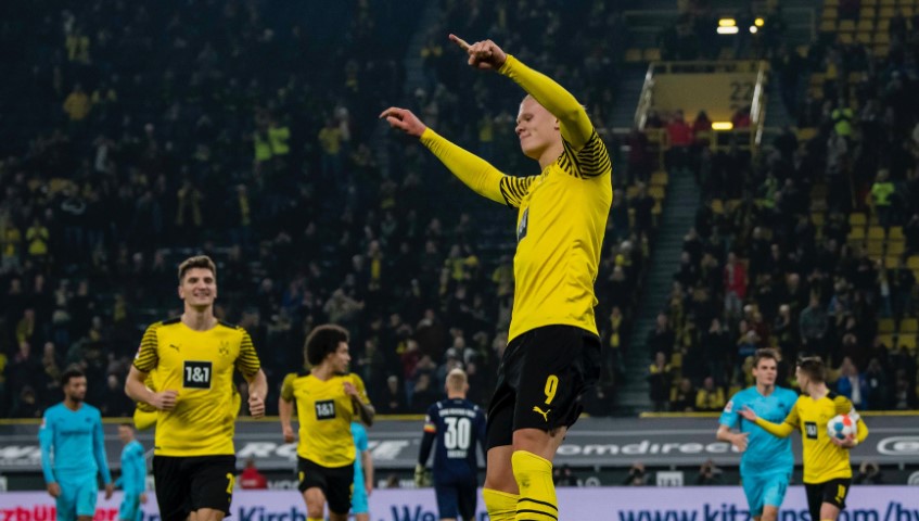 คลิปไฮไลท์บุนเดสลีกา ดอร์ทมุนด์ 3-0 กรอยเธอร์ เฟือธ Borussia Dortmund 3-0 Greuther Furth