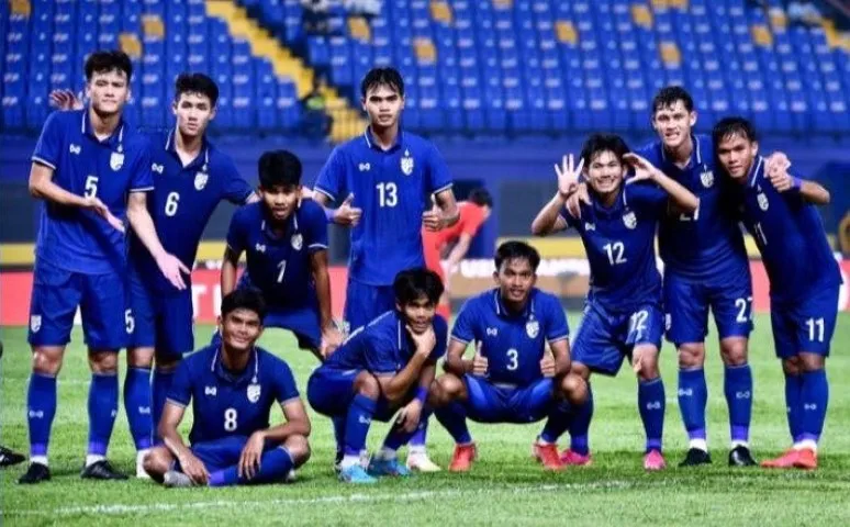 คลิปไฮไลท์ชิงแชมป์อาเซียน U-23 ทีมชาติไทย 3-1 สิงคโปร์ Thailand U23 3-1 Singapore U23